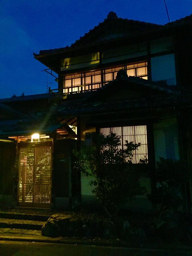 Uta Yomi Dori Villa เกียวโต ภายนอก รูปภาพ